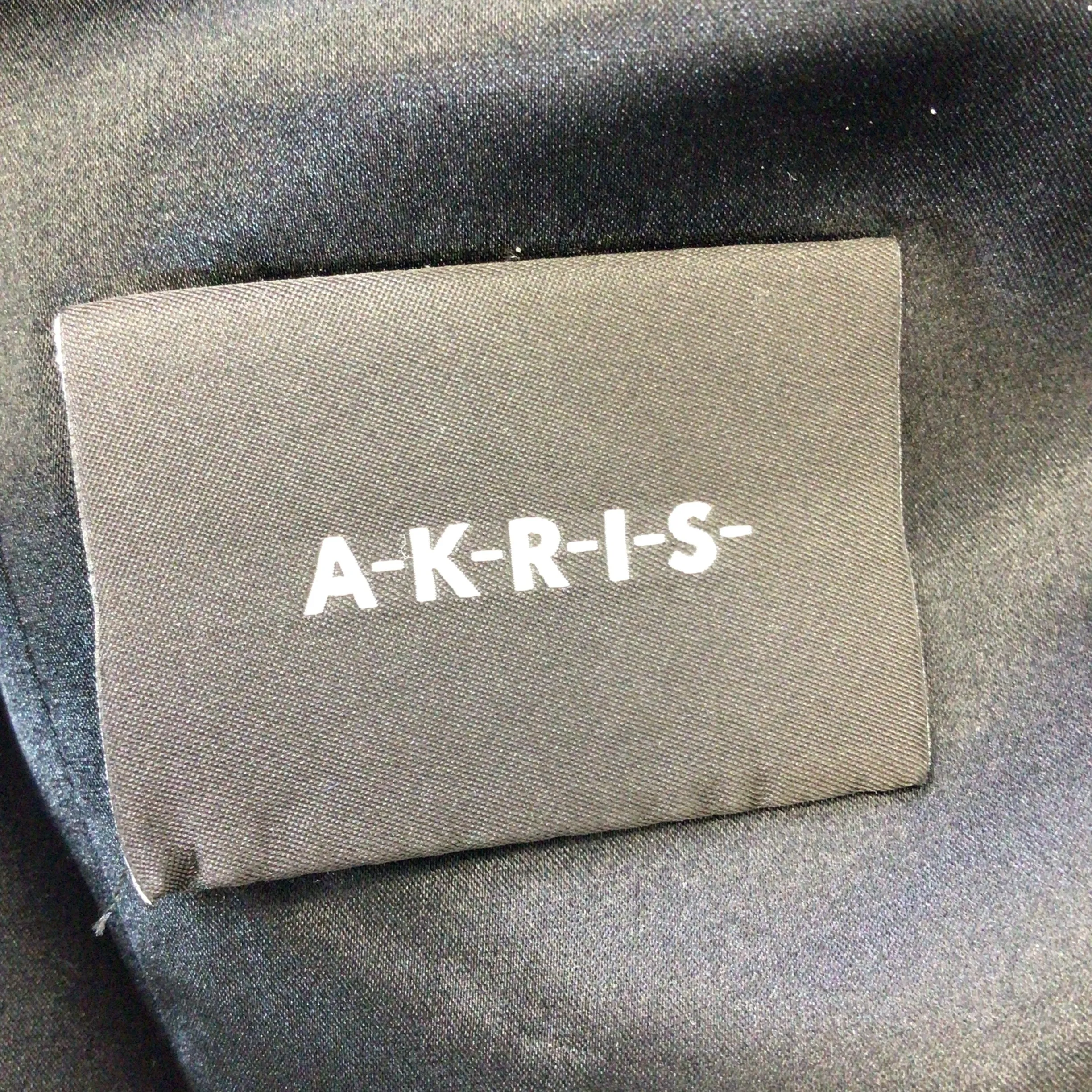 Akris Black Silk Lined Sleeveless V-Neck Wool Crepe Midi Dress