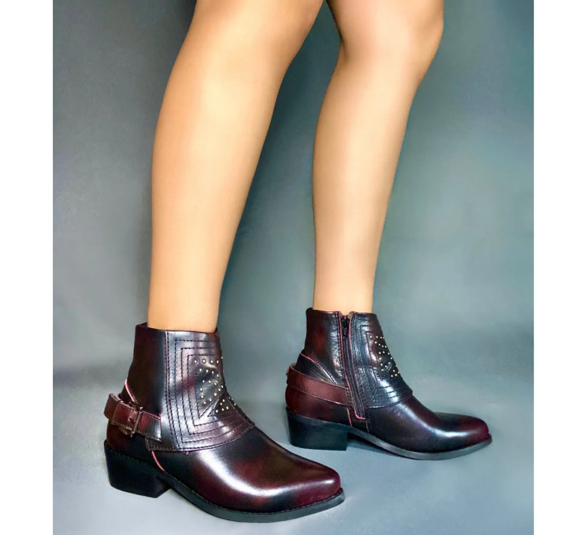 Jully Cherry Studded Western Boot
